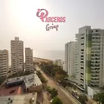 Amplio Apartamento En Laguito Cerca A La Playa Por Parceros Group
